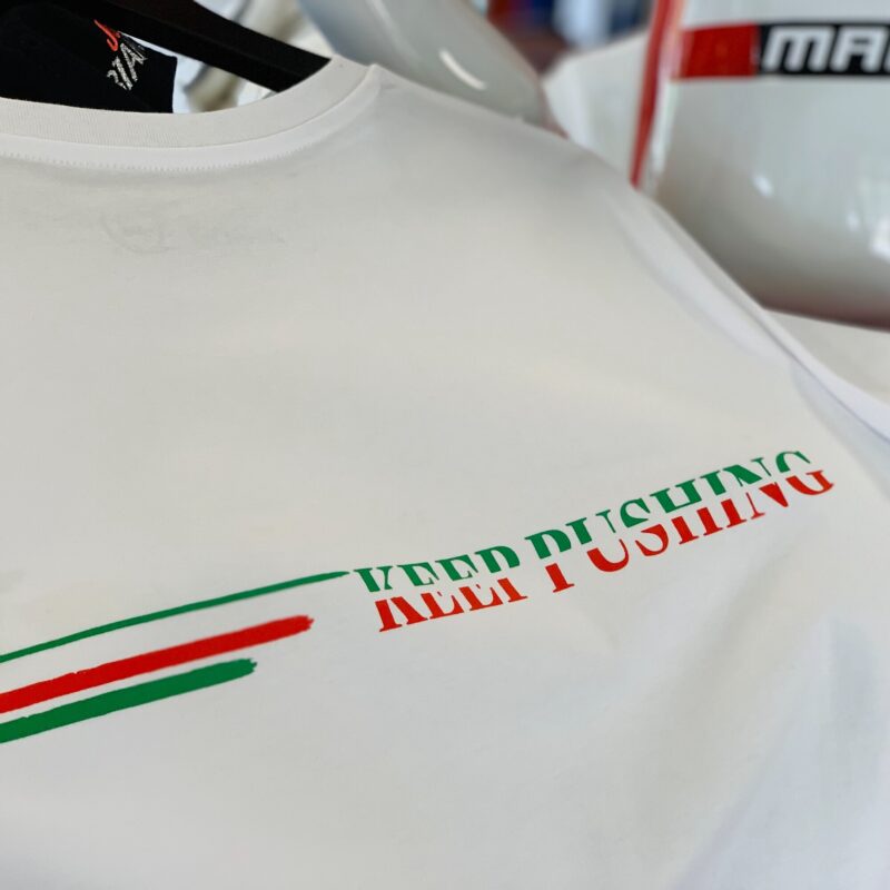 Man T-shirt KEEP PUSHING - Image 2