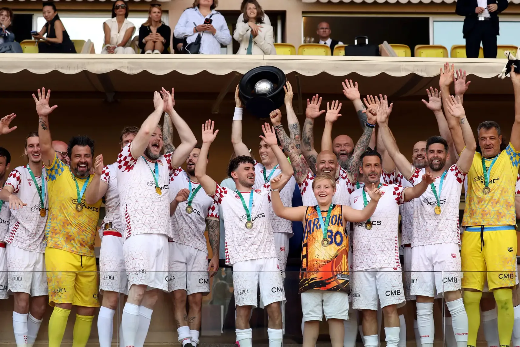 Racing Stars Football Cup – Défaite de l’équipe des pilotes 